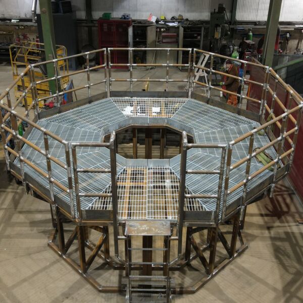 Crane Raised Walkway Fabrication Assembly
