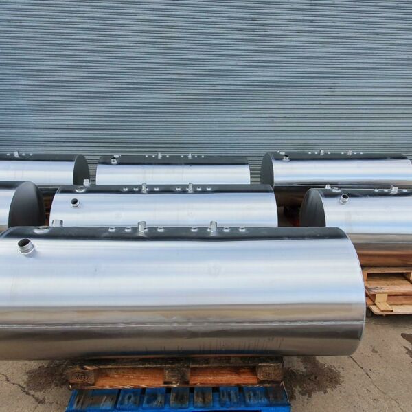 Stainless Steel Tanks Fabrication